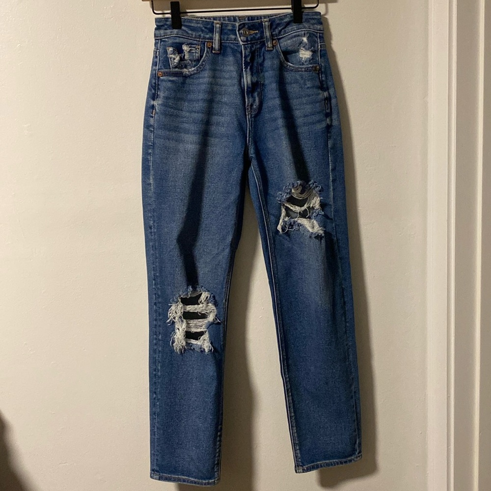 American Eagle Distressed Dark Wash Mom Straight Jeans (0 Regular)